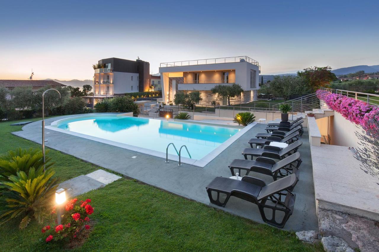 Villa Aurora-Holiday Home Apt 2 Bardolino Luaran gambar